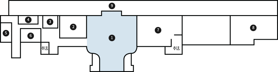 층별안내(공간소개) 1층 소개 9. 9 서측복도(425m²) 5. 귀빈실(93m²) 4. 역장실(45m²) 6. 귀빈예비실(62m²) 3. 부인대합실(63m²) 2. 1, 2등 대합실(172m²) 1. 중앙홀(572m²) 7. 3등 대합실(369m²) 8. RTO(321m²) 